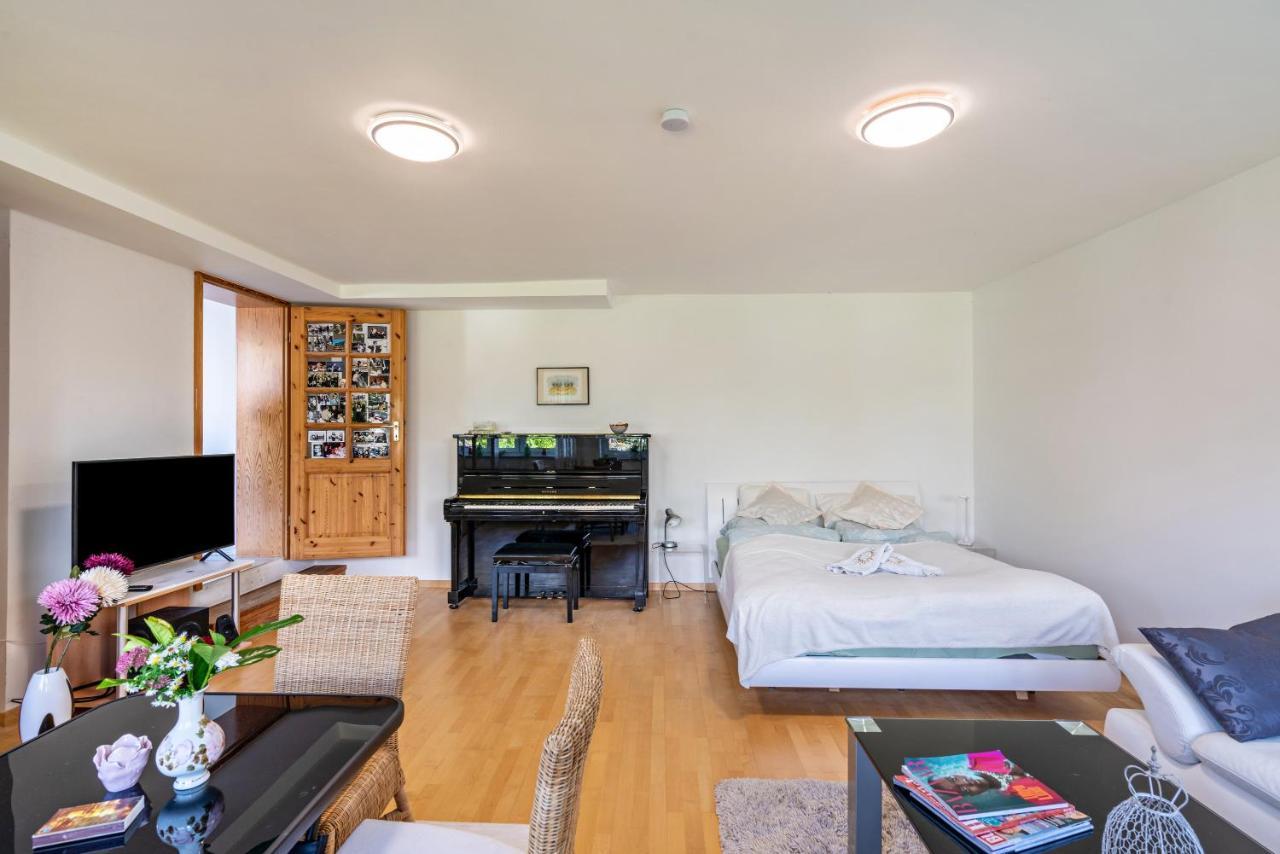 Appartment Piano Oberhaching Luaran gambar