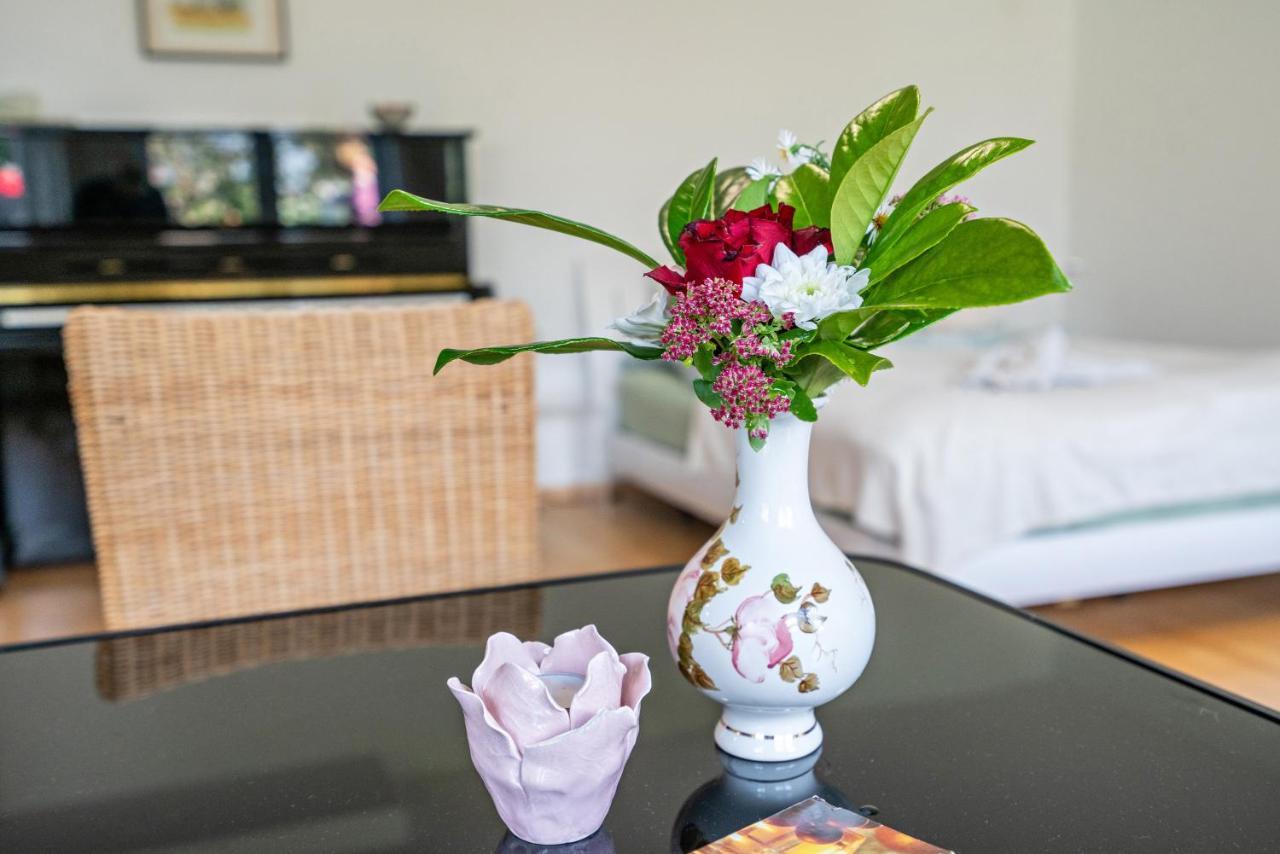 Appartment Piano Oberhaching Luaran gambar