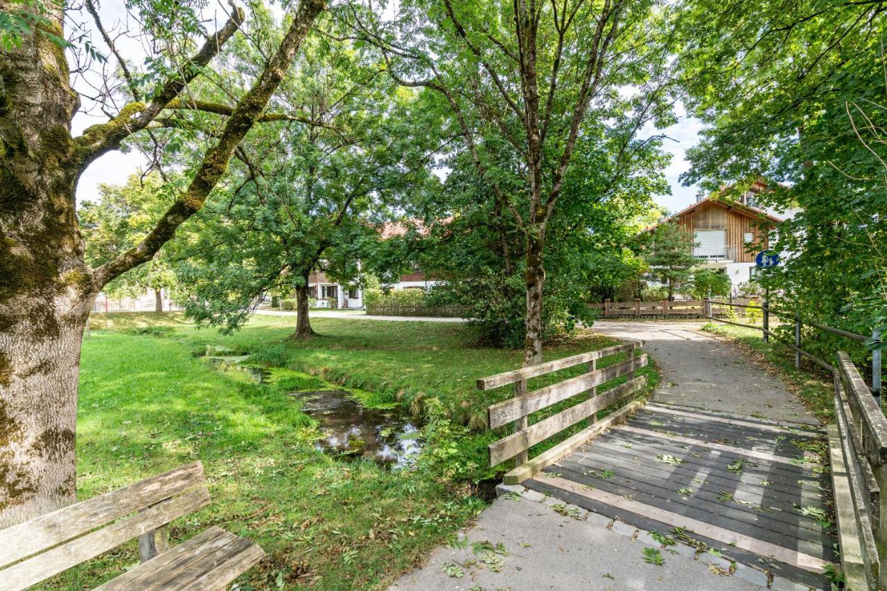 Appartment Piano Oberhaching Luaran gambar